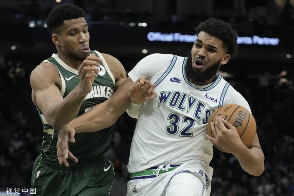 在镜头慢放 在镜头慢放