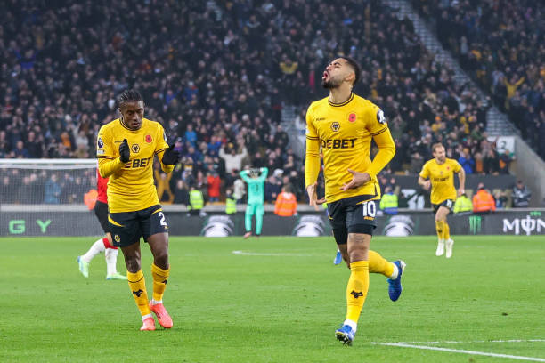 显示出缺乏 显示出缺乏